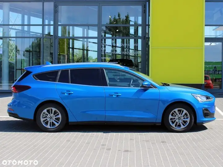 Ford Focus 2024 photo 5