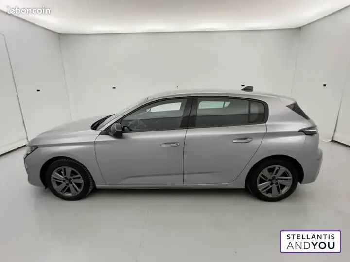 Peugeot 308 2023 photo 2