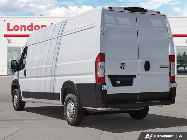 Ram Promaster 2025 photo 3