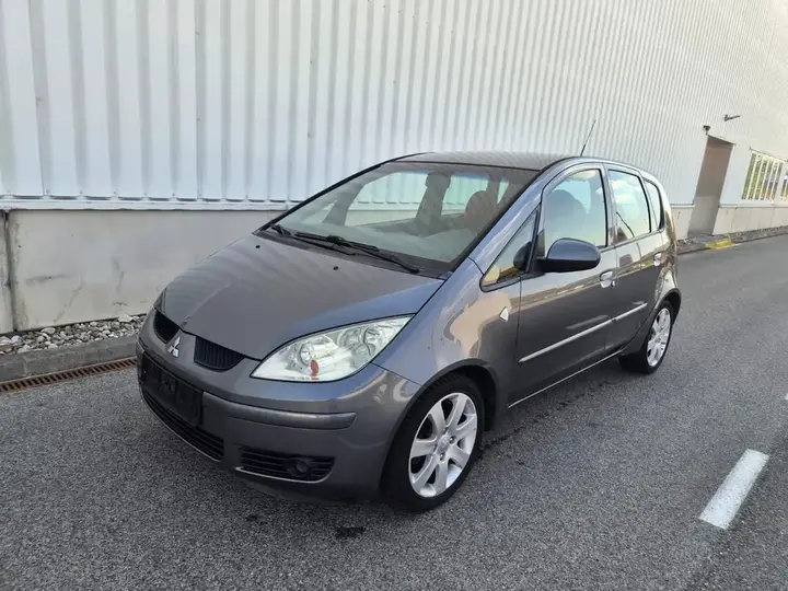 Mitsubishi Colt