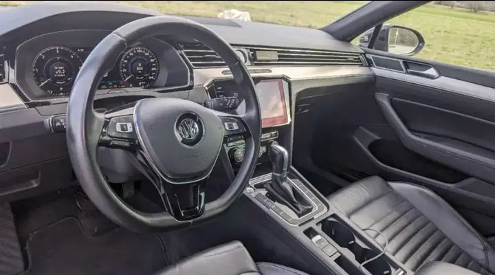 Volkswagen Passat 2018 photo 3