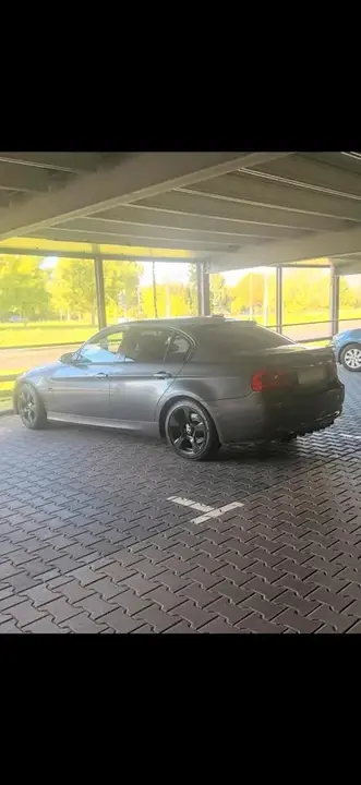 BMW 325I