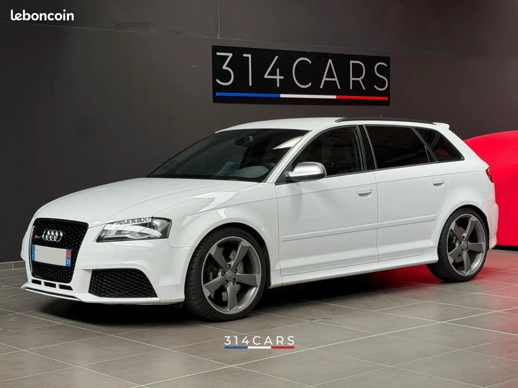 Audi Rs3 2011 photo 5