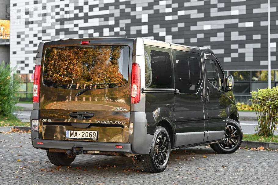 Opel Vivaro 2008 photo 5