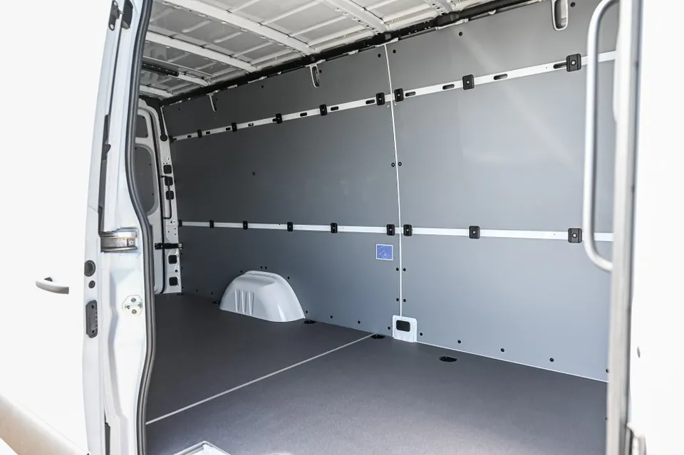 Mercedes-Benz Sprinter 2026 photo 5