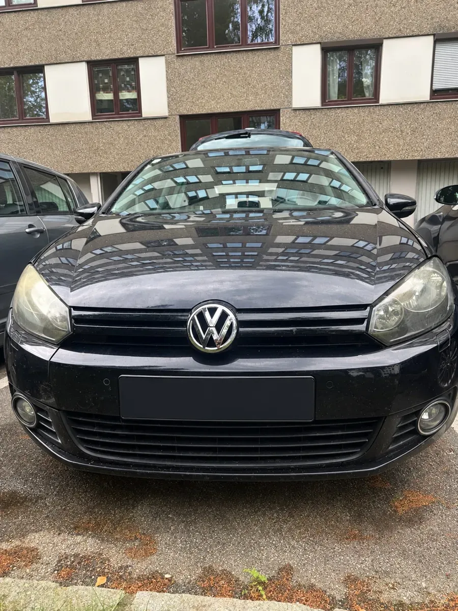 Volkswagen Golf 2010 photo 3
