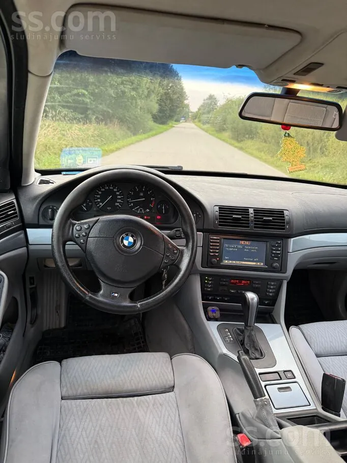 BMW 520I 2001 photo 4