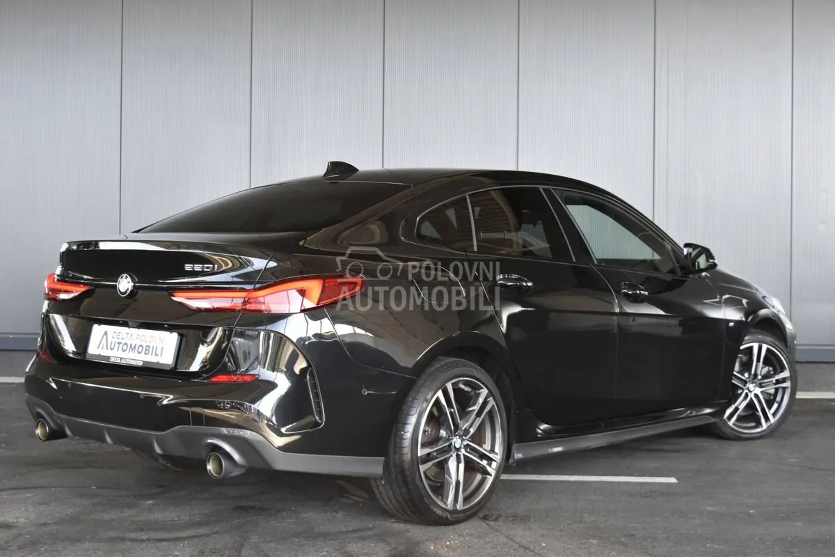 BMW 2 Series 2022 photo 2