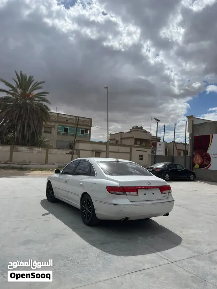 Hyundai Azera