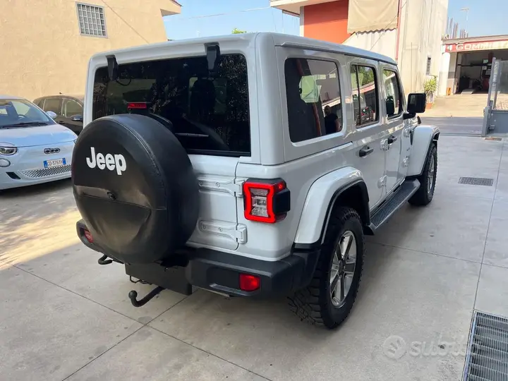 Jeep Wrangler Unlimited 2019 photo 3