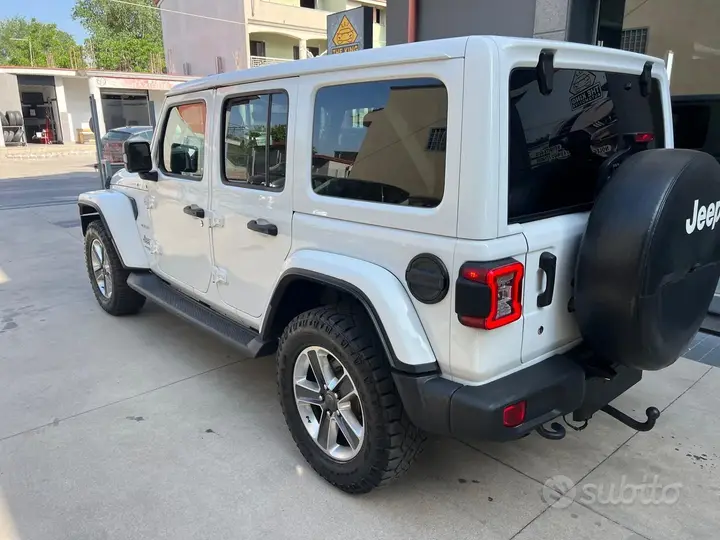 Jeep Wrangler Unlimited 2019 photo 4