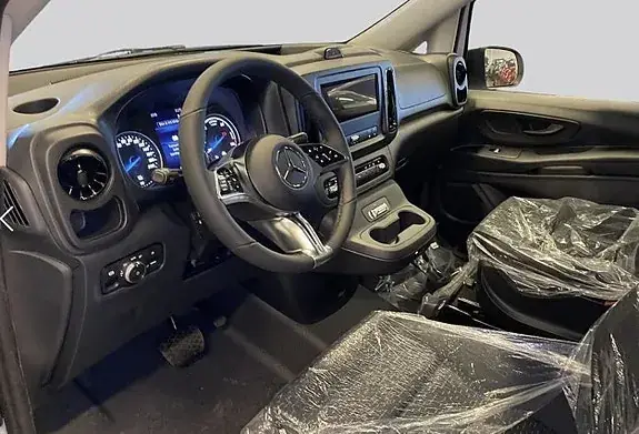 Mercedes-Benz Evito 112 2026 photo 2