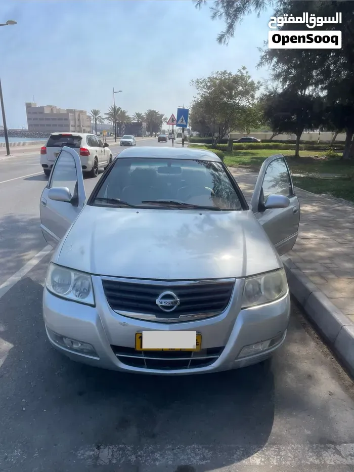 Nissan Sunny 2012 photo 3