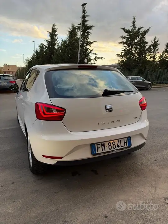 Seat Ibiza 2017 photo 3