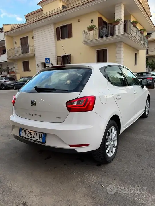 Seat Ibiza 2017 photo 4