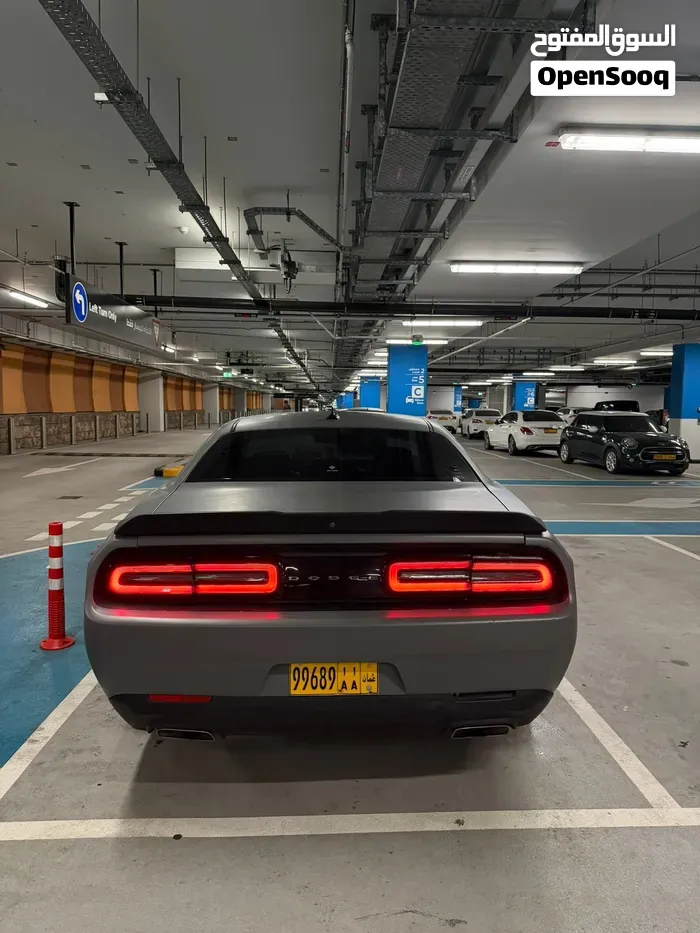 Dodge Challenger 2017 photo 2