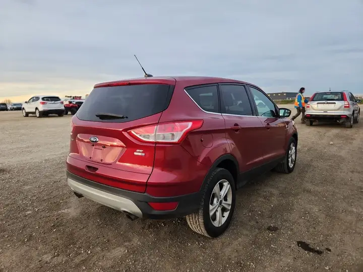 Ford Escape 2013 photo 4