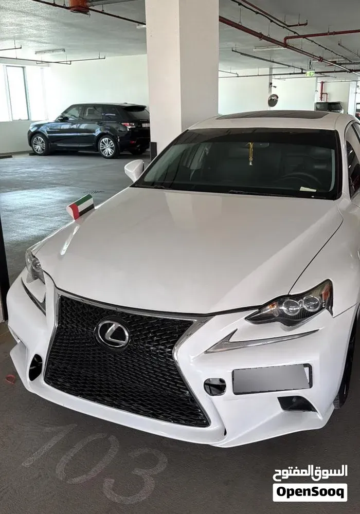 Lexus Is 250 2015 photo 4