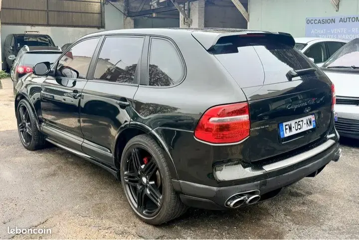 Porsche Cayenne 2008 photo 2