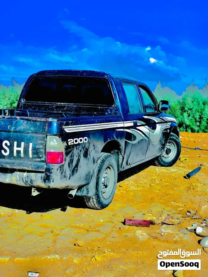 Mitsubishi L200 2004 photo 3