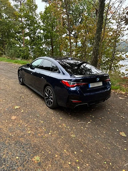 BMW I4 2022 photo 4