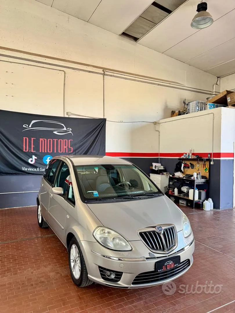 Lancia Musa 2009 photo 3