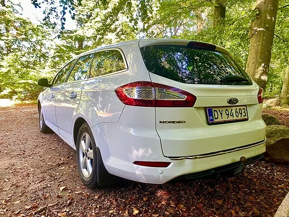 Ford Mondeo 2010 photo 5