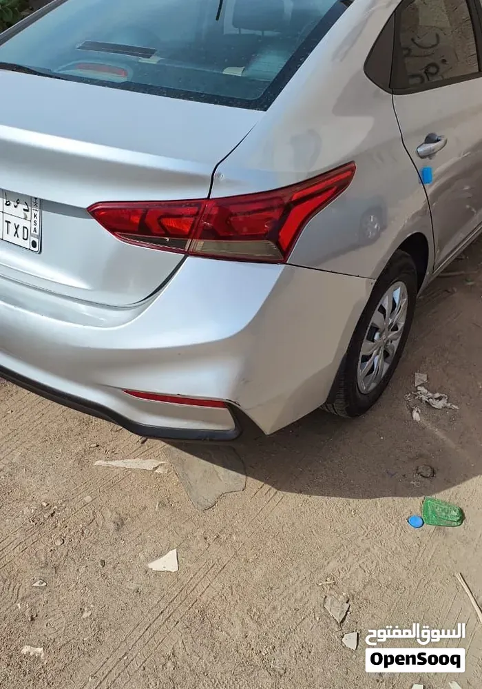 Hyundai Accent 2018 photo 3