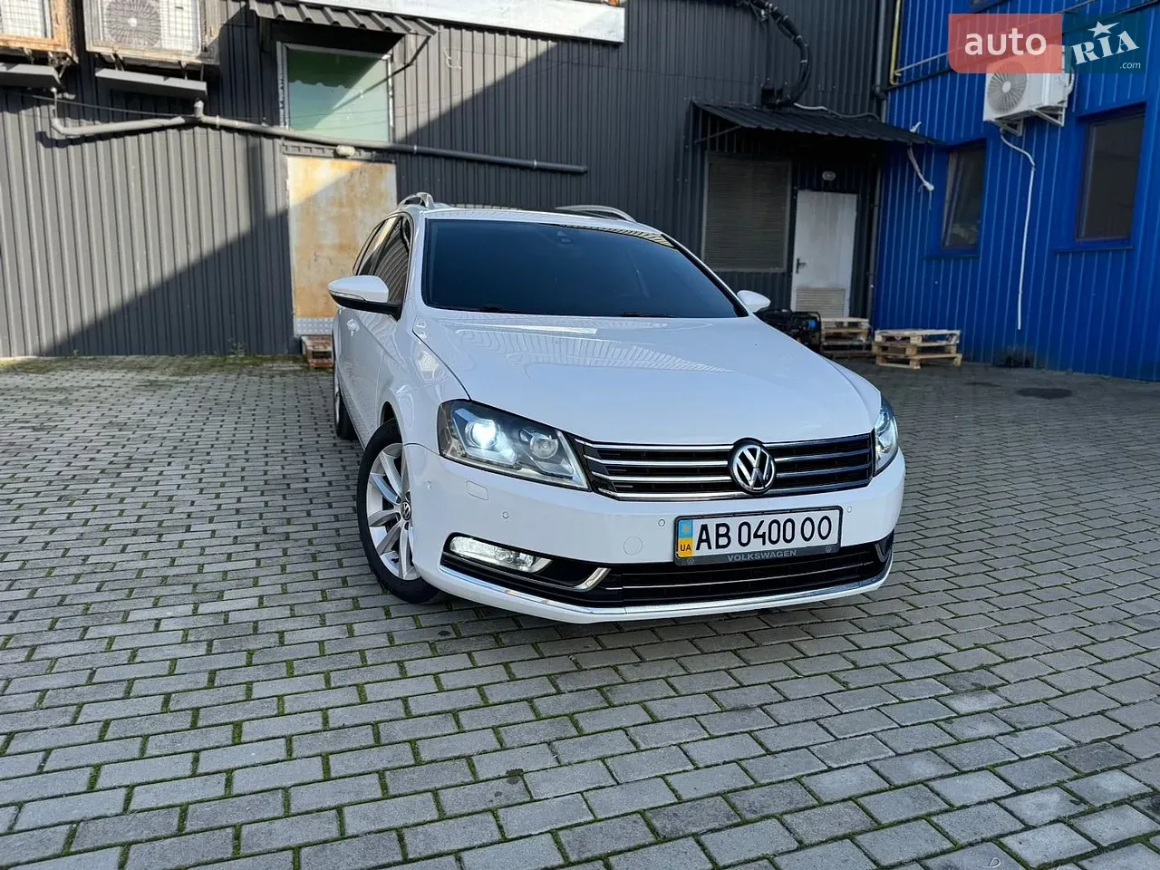 Volkswagen Passat 2011 photo 5