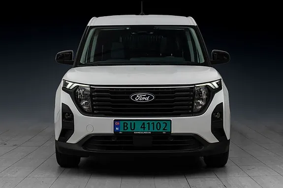 Ford Transit Courier 2024 photo 3