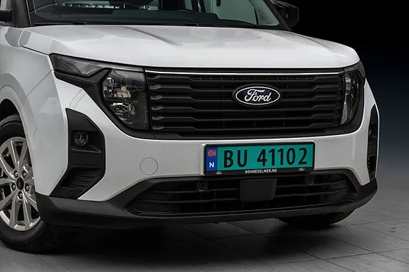 Ford Transit Courier 2024 photo 2