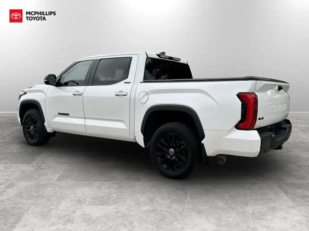 Toyota Tundra 2024 photo 3