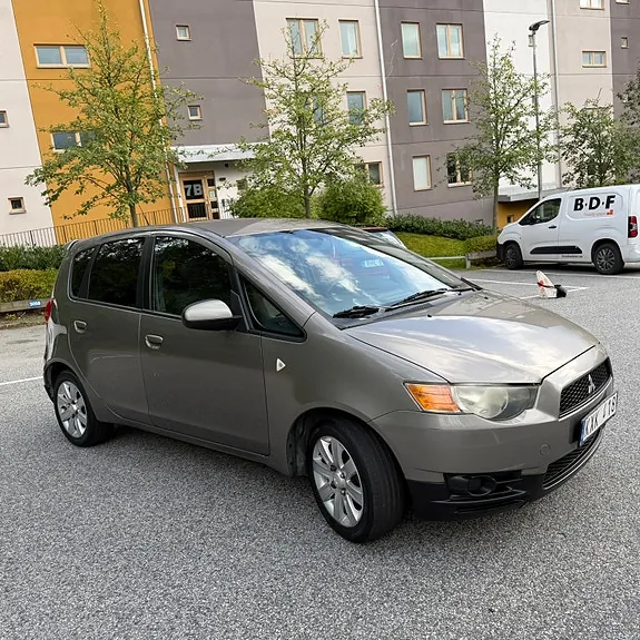 Mitsubishi Colt
