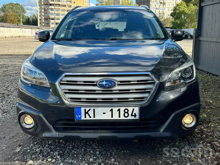 Subaru Outback 2015 photo 2