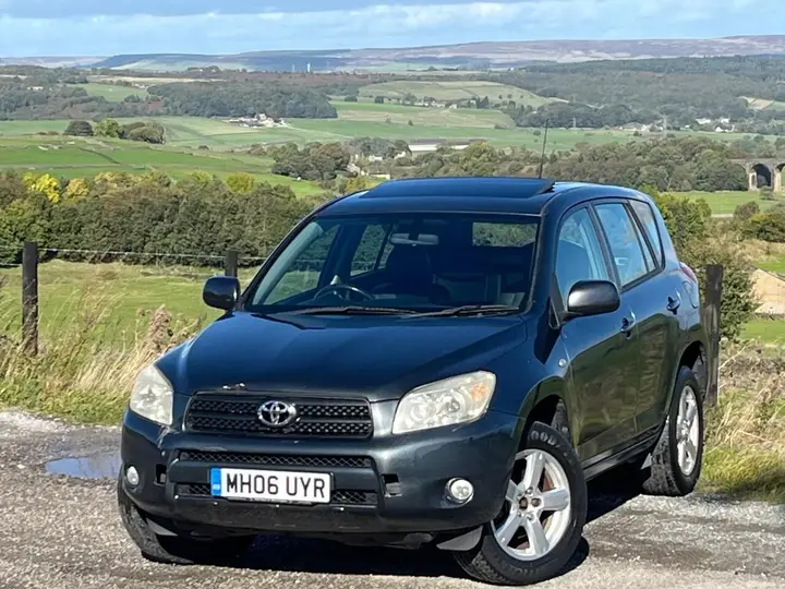 Toyota Rav4 2006 photo 2