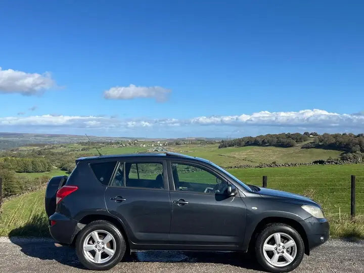 Toyota Rav4 2006 photo 5