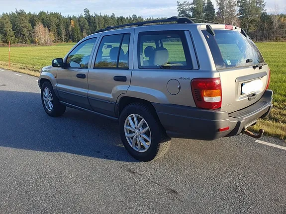 Jeep Grand Cherokee 2000 photo 3