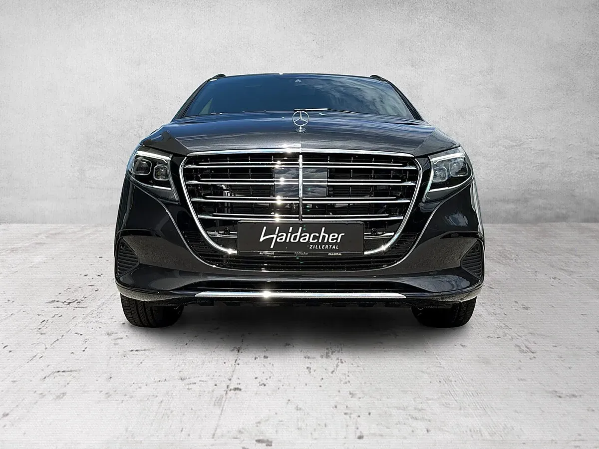 Mercedes-Benz V-Class 2025 photo 3