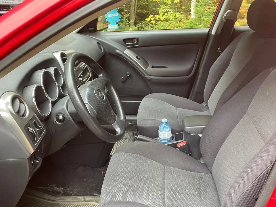 Toyota Matrix 2003 photo 5