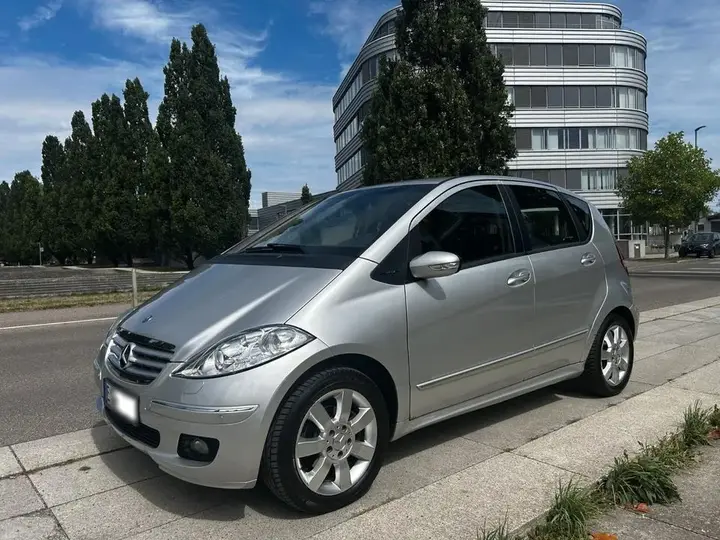 Mercedes-Benz A