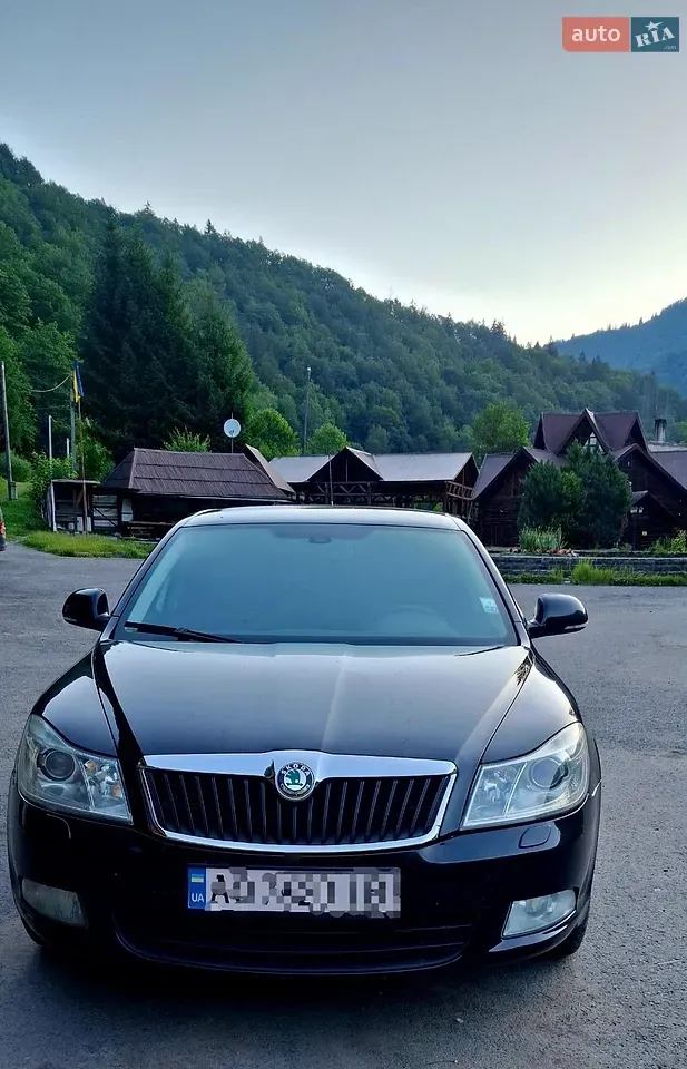 Skoda Octavia 2012 photo 2