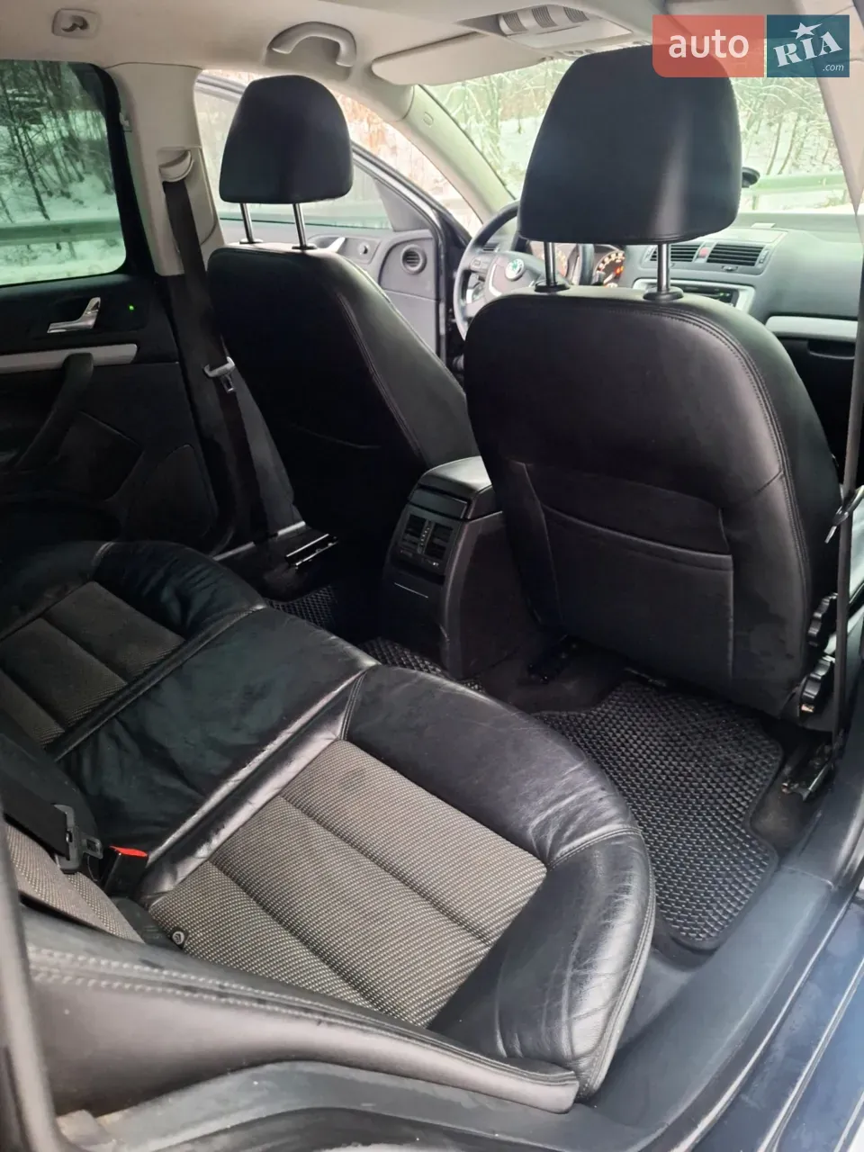 Skoda Octavia 2012 photo 4