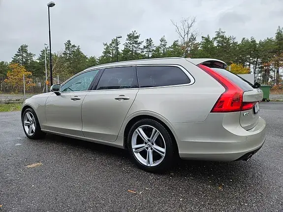 Volvo V90 2017 photo 4
