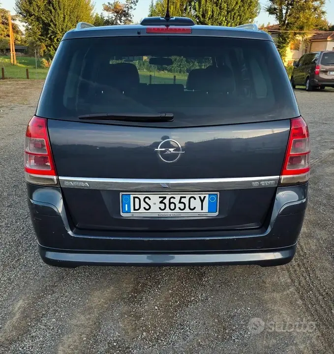 Opel Zafira 2008 photo 4