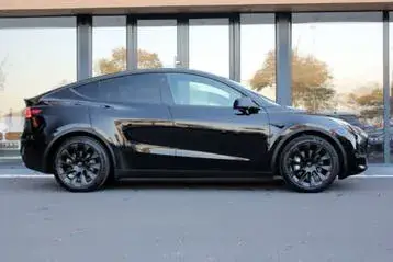 Tesla Model Y 2022 photo 4