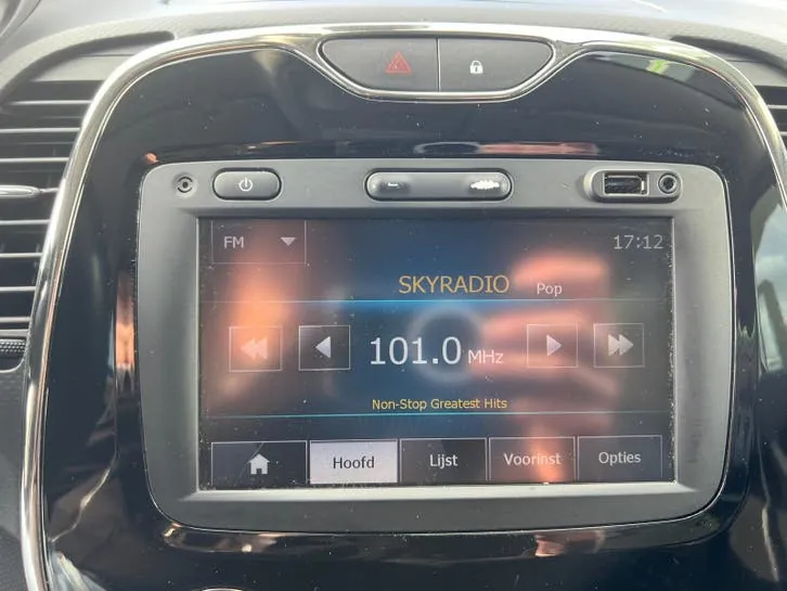 Renault Captur 2013 photo 2