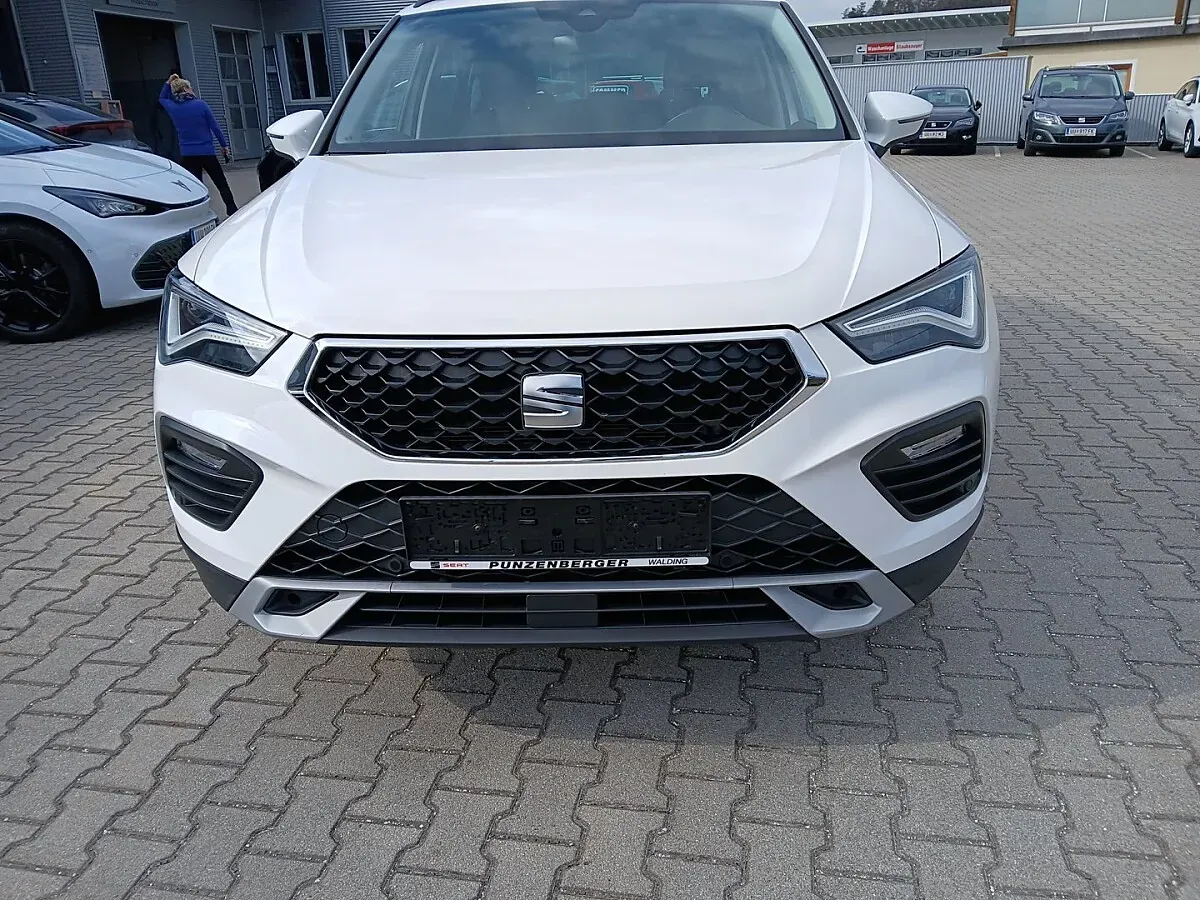 Seat Ateca 2023 photo 2