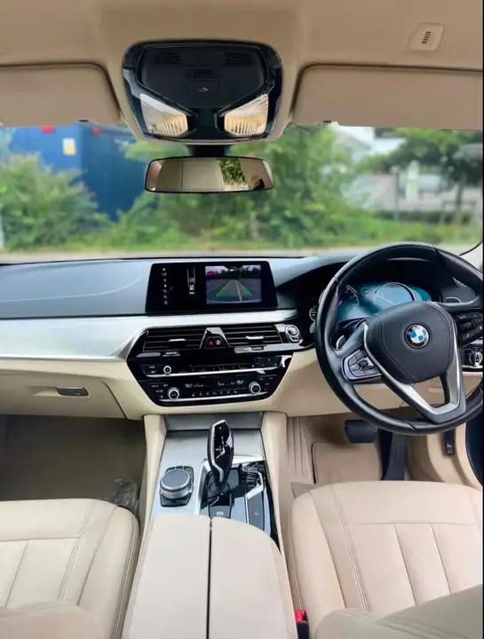 BMW 5 Series 2018 photo 4