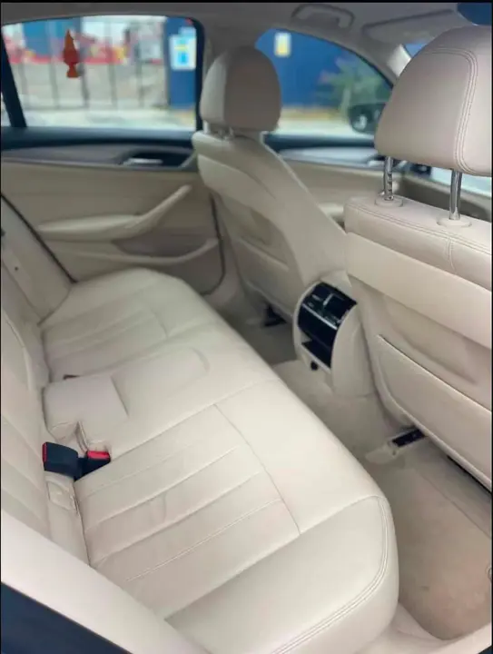 BMW 5 Series 2018 photo 3
