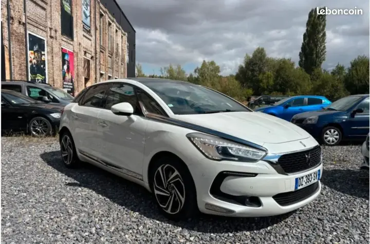 DS Automobiles Ds5
